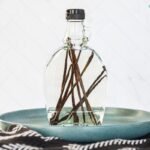 How to Make Homemade Vanilla Extract